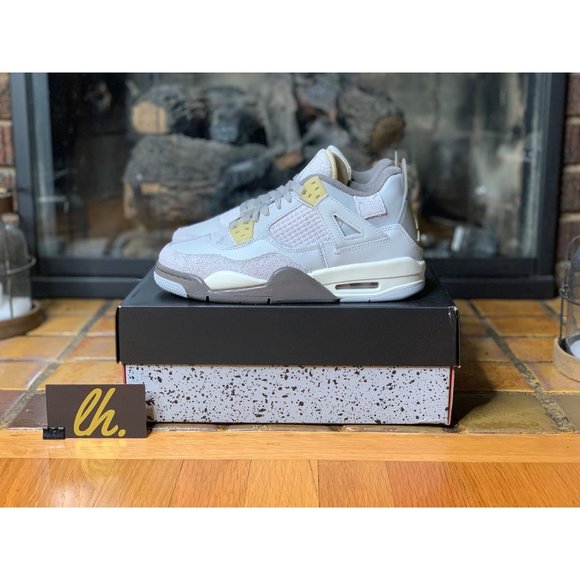 Size 5y/6.5w Air Jordan 4 Retro “Craft Photon Dust” Athletic Sneakers DV2262-021 - Picture 1 of 9